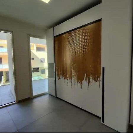 Modern And Spacious Appartement With Beach View. Gallipoli Bagian luar foto